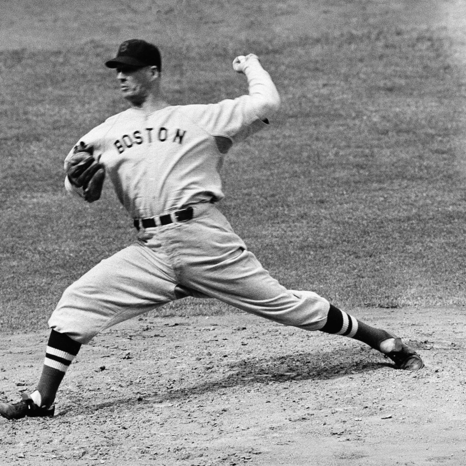 Today in Sports History: Lefty Grove wins his 300th and last game – Chicago Tribune