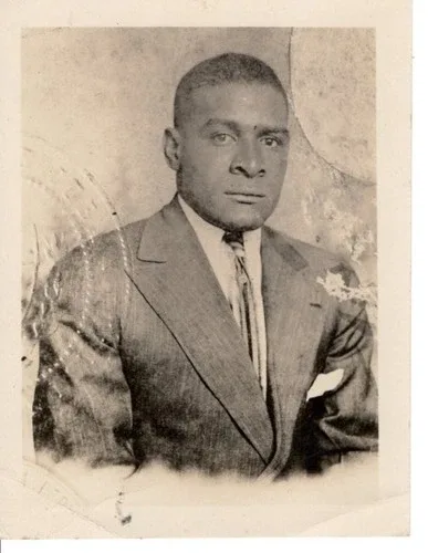 1930s CUBAN & Negro League HOF REPRO Photo CRISTOBAL TORRIENTE - Picture 1 of 2