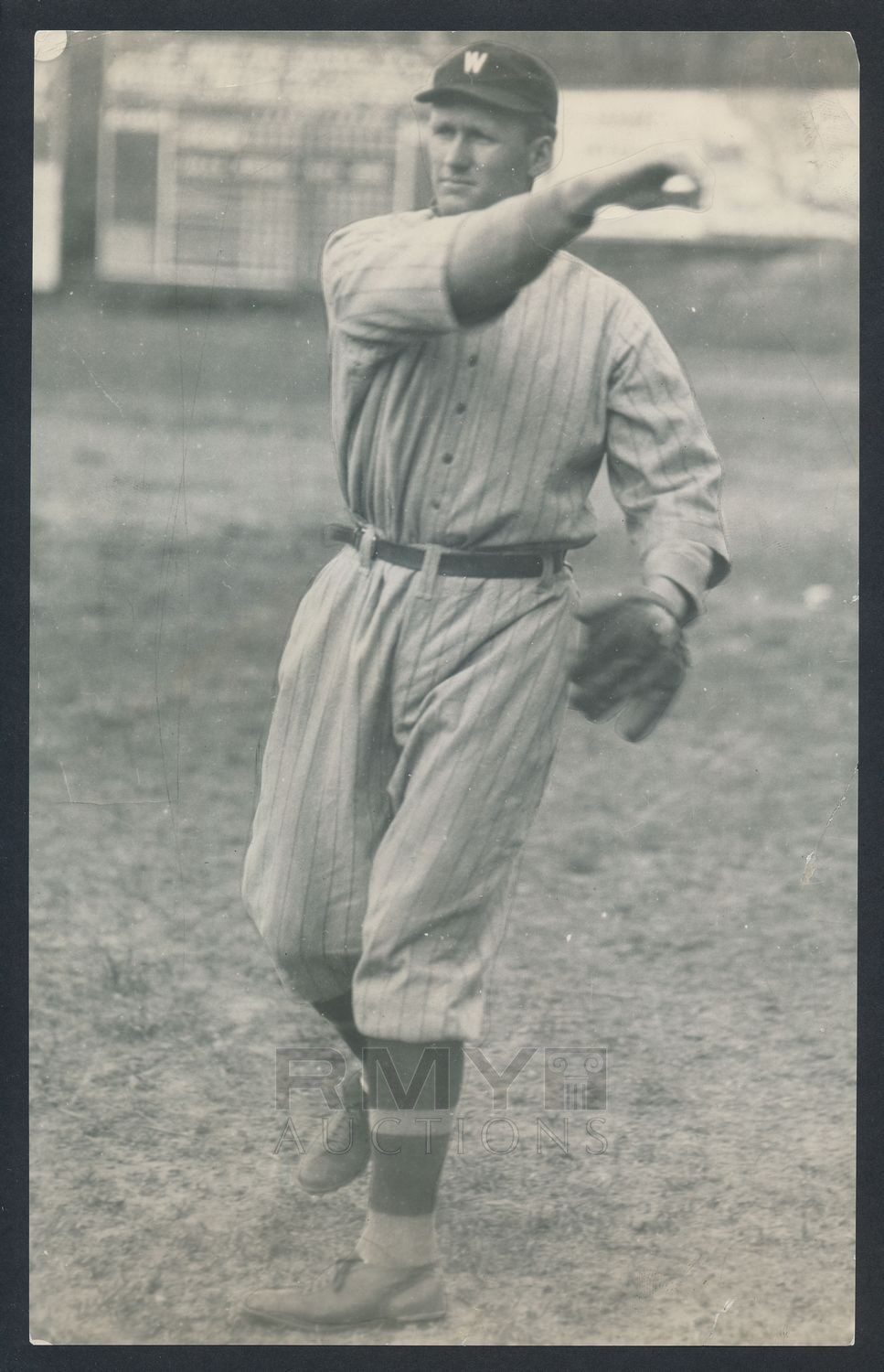 File:1918 Walter Johnson.jpg - Wikimedia Commons